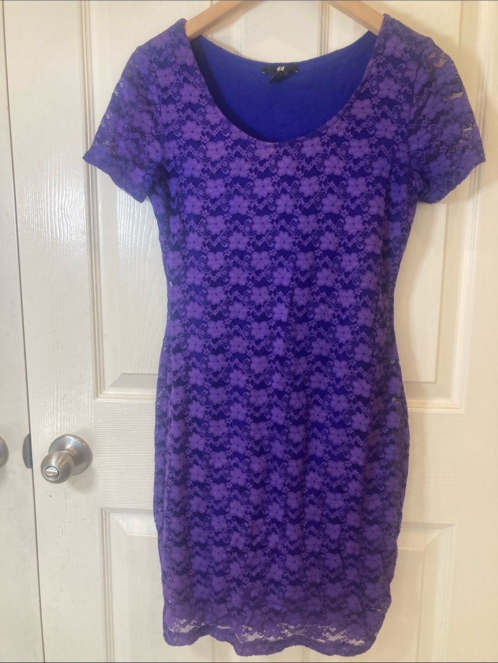 H&M Purple Lace Overlay Bodycon Dress with Scoop Neck